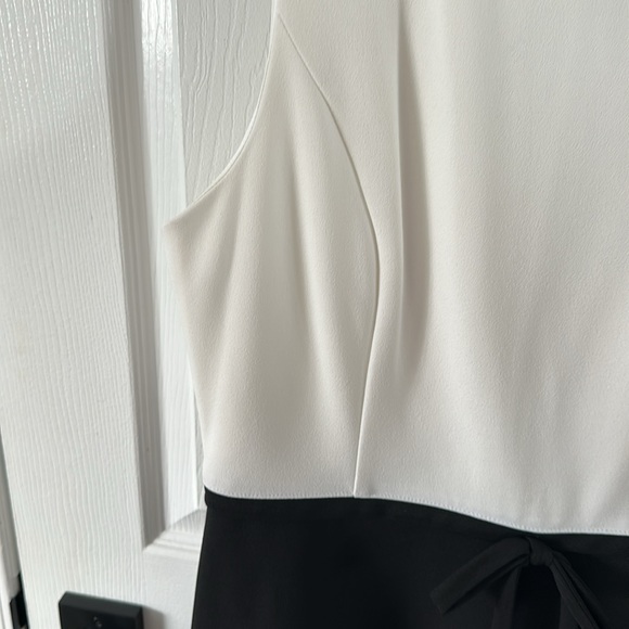 Tommy Hilfiger Perfect Black and White Cocktail Dress - Picture 3 of 6